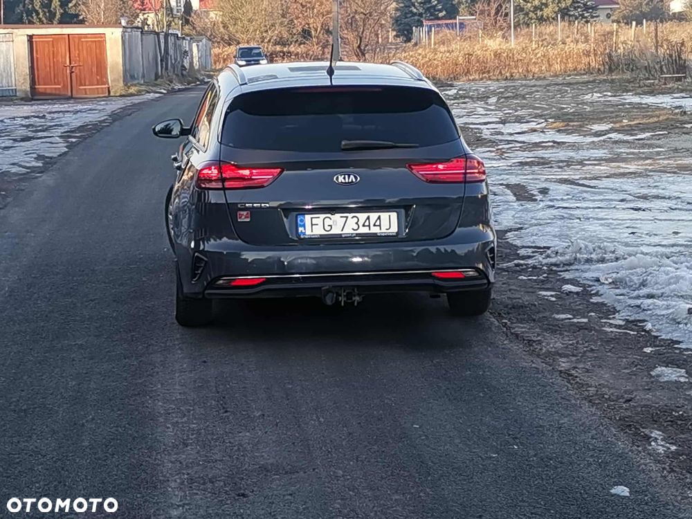 Kia Ceed 1.4 S - 2