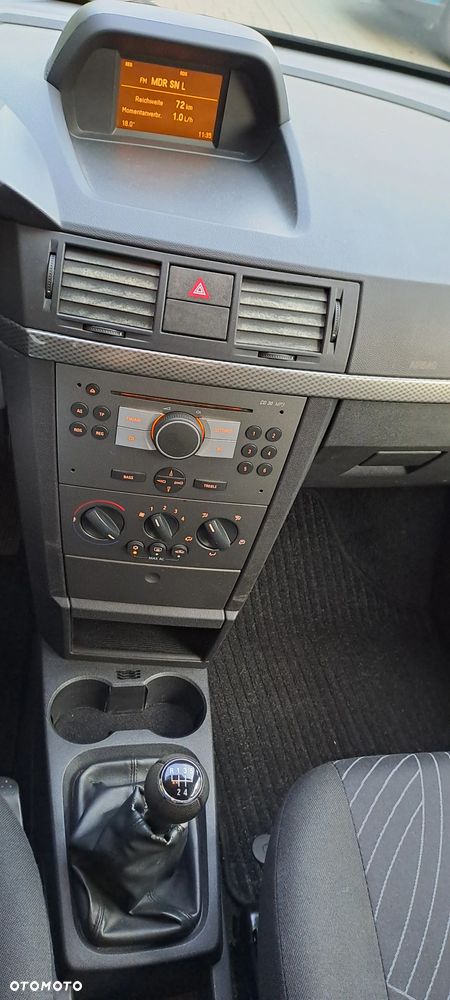 Opel Meriva - 32