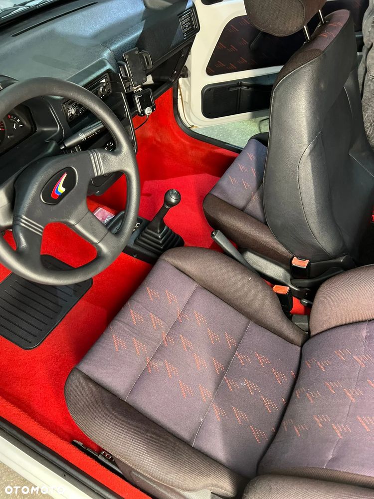 Peugeot 106 - 18