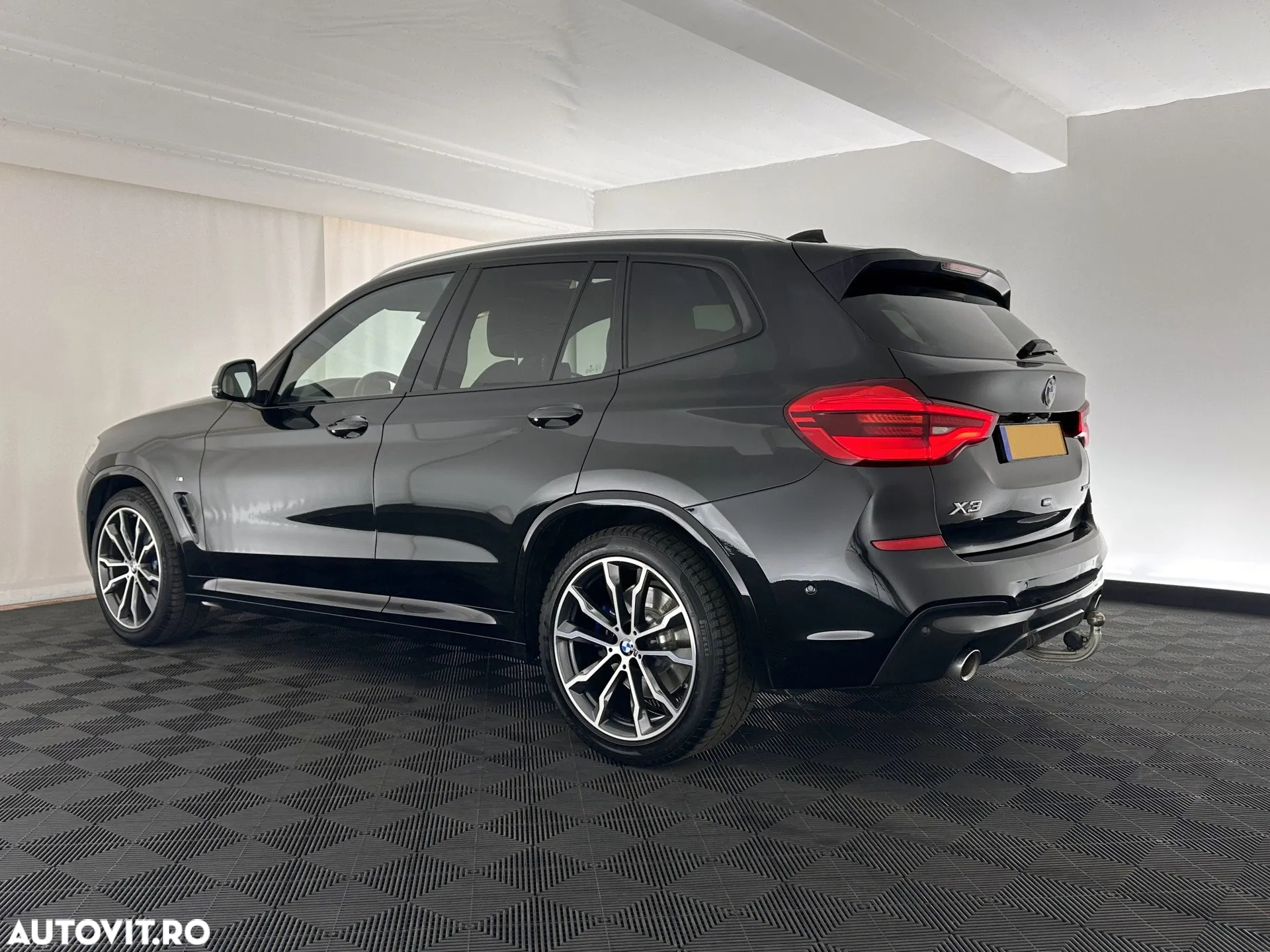 BMW X3 xDrive30i AT M Sport - 3
