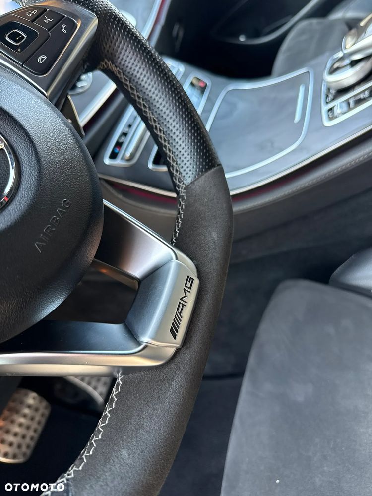 Mercedes-Benz Klasa E 220 d 9G-TRONIC - 23