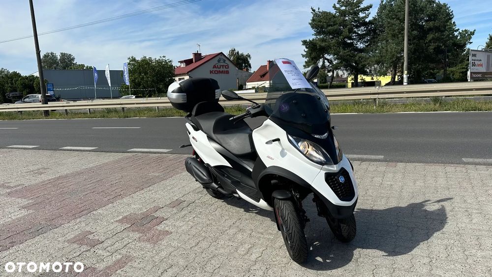 Piaggio MP-3 - 7