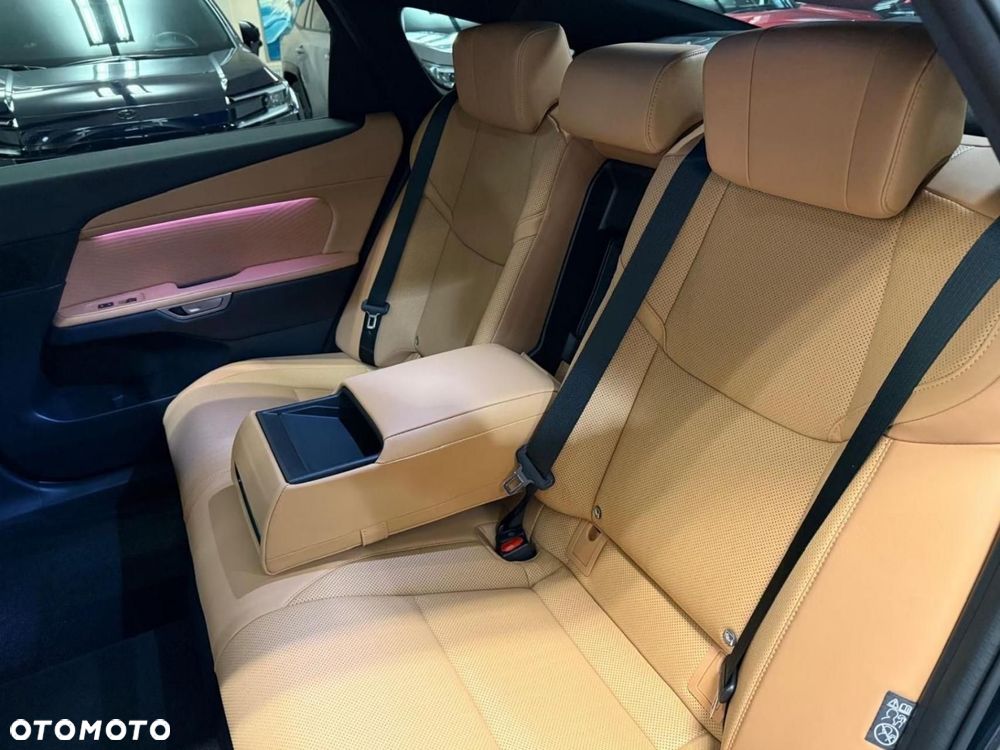 Lexus ES - 19