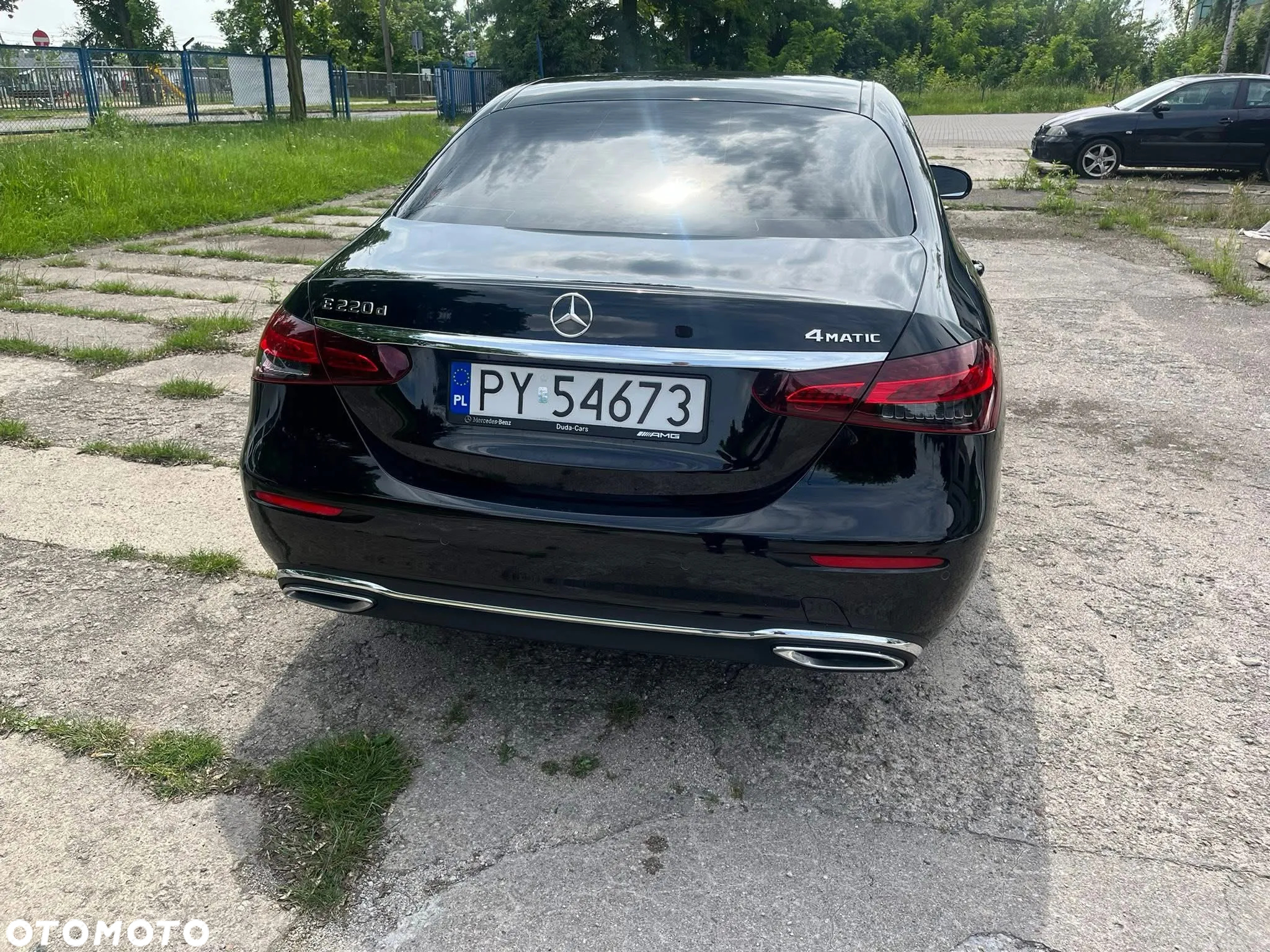 Mercedes-Benz Klasa E 220 d 4-Matic Business Edition - 5