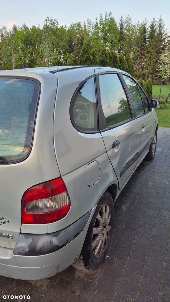 Renault Scenic - 3