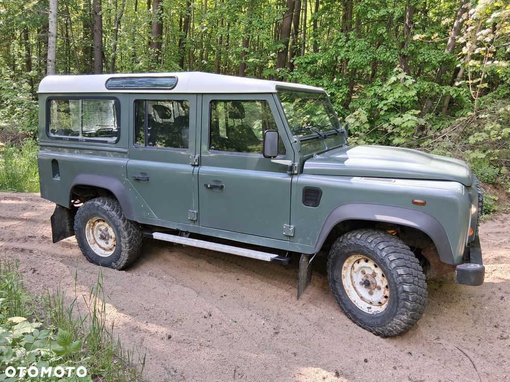 Land Rover Defender 2.4 TD4 SE - 3