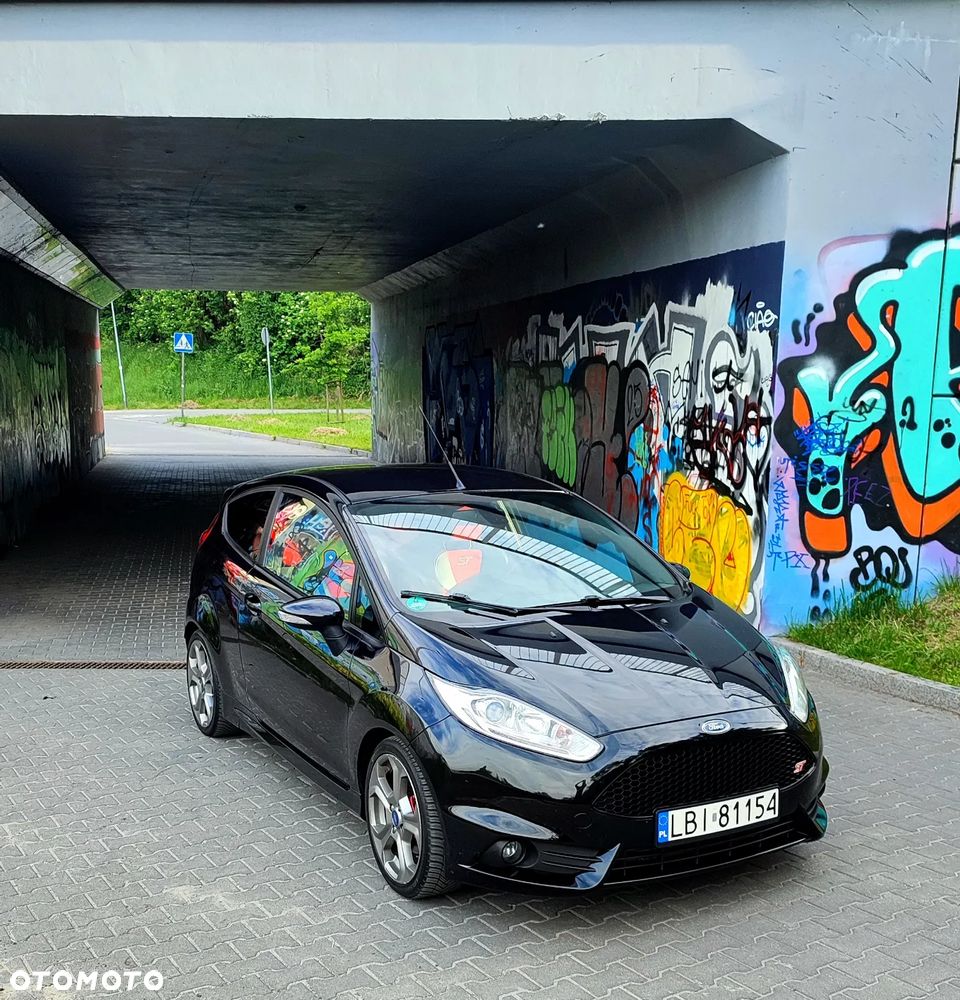 Ford Fiesta 1.6 EcoBoost ST - 8