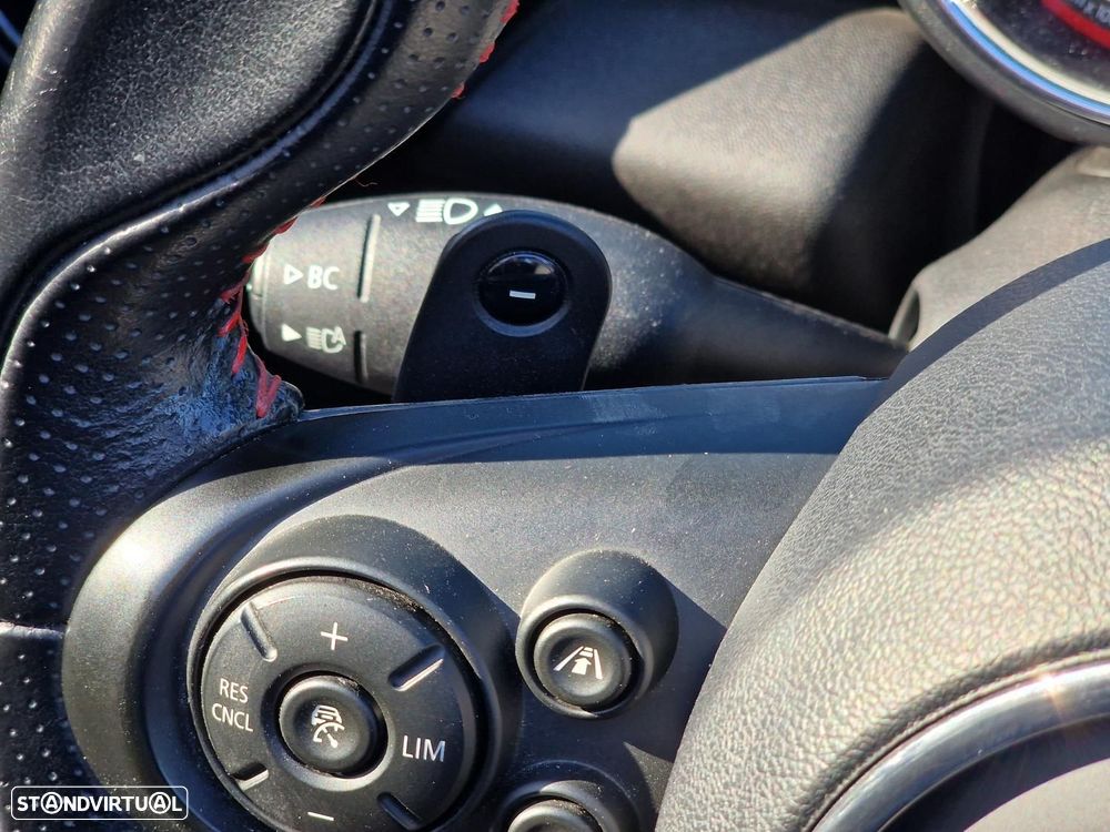 MINI Cabrio John Cooper Works Auto Desportiva - 60