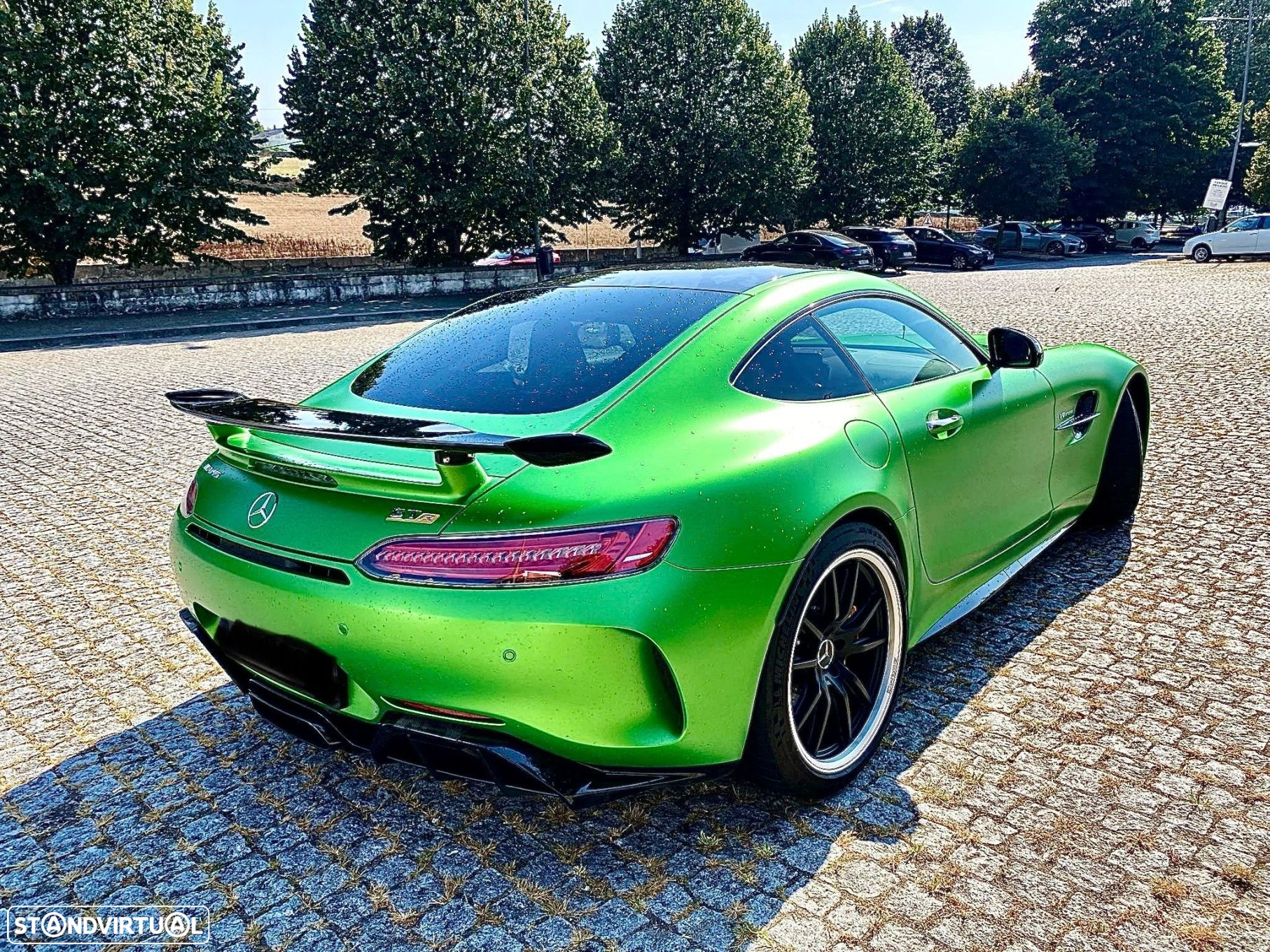 Mercedes-Benz AMG GT R - 9