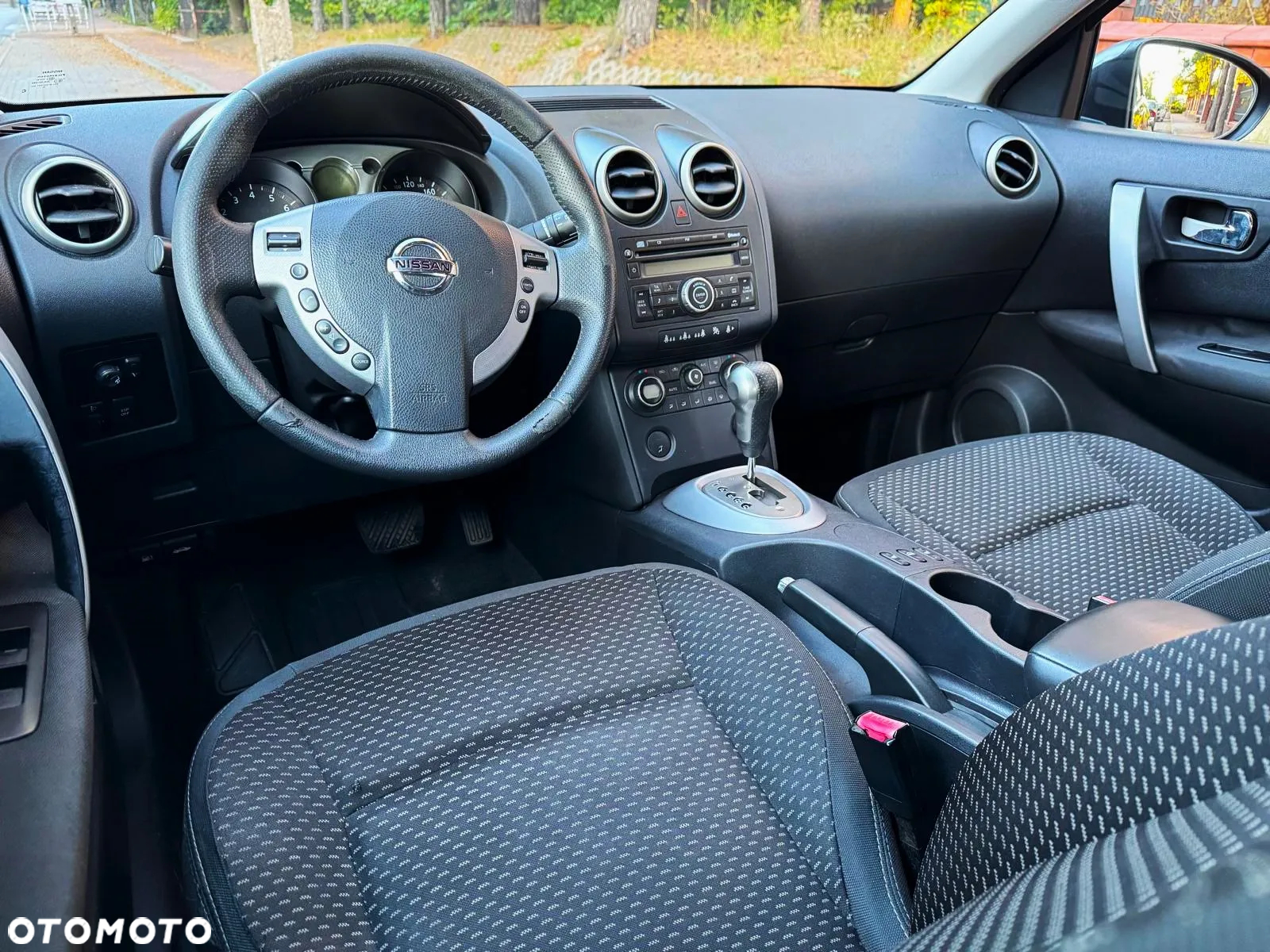 Nissan Qashqai - 12