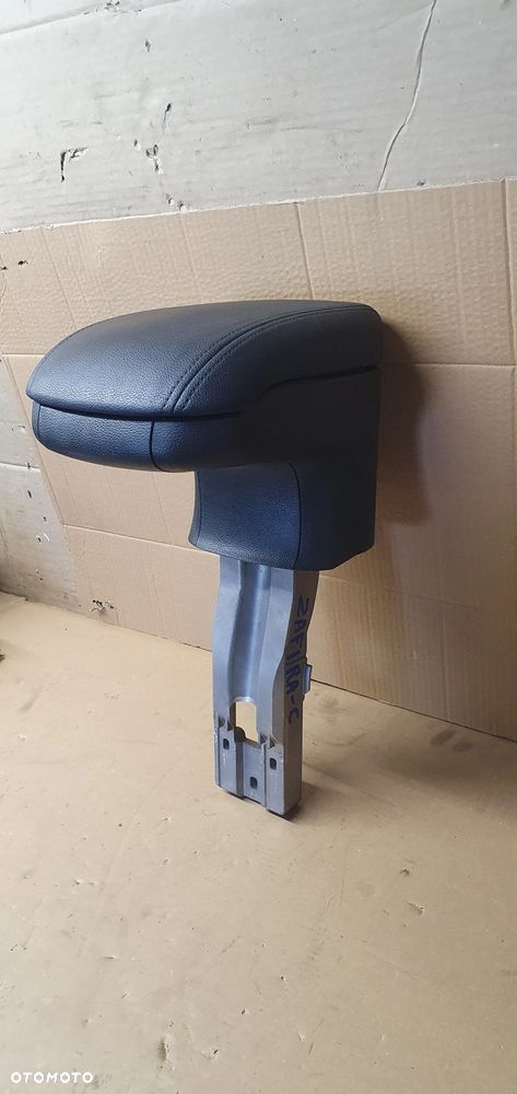 Podłokietnik skórzany skóra Opel Zafira C 9928009958 - 4