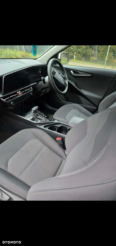 Kia Niro 1.6 GDI Hybrid M - 10