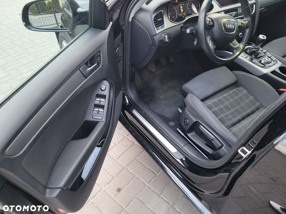 Audi A4 Avant 2.0 TDI Limited Edition - 23