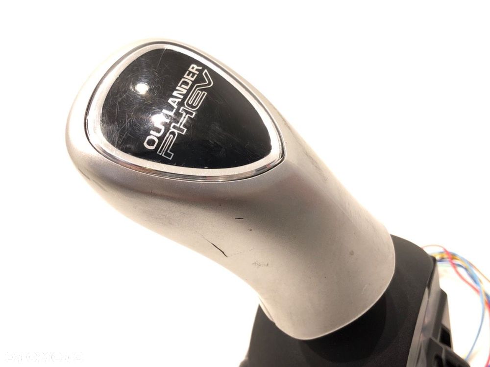 DŹWIGNIA ZMIANY BIEGÓW  MITSUBISHI OUTLANDER III (GG_W, GF_W, ZJ, ZL, ZK) 2010 - 2022 2.4 Hybrid - 2