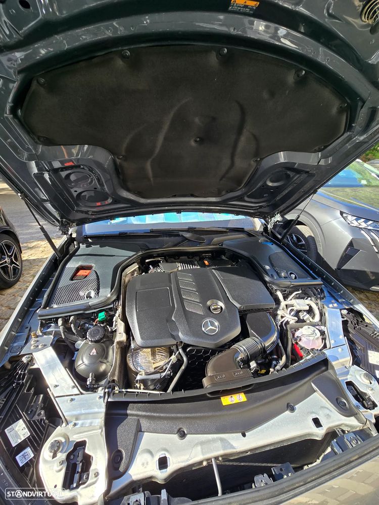 Mercedes-Benz E 300 de AMG Line - 3