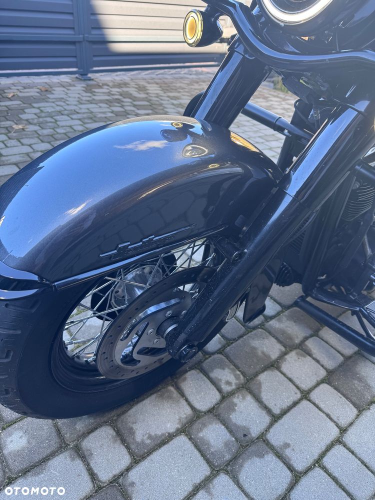 Harley-Davidson Softail Heritage Classic - 33