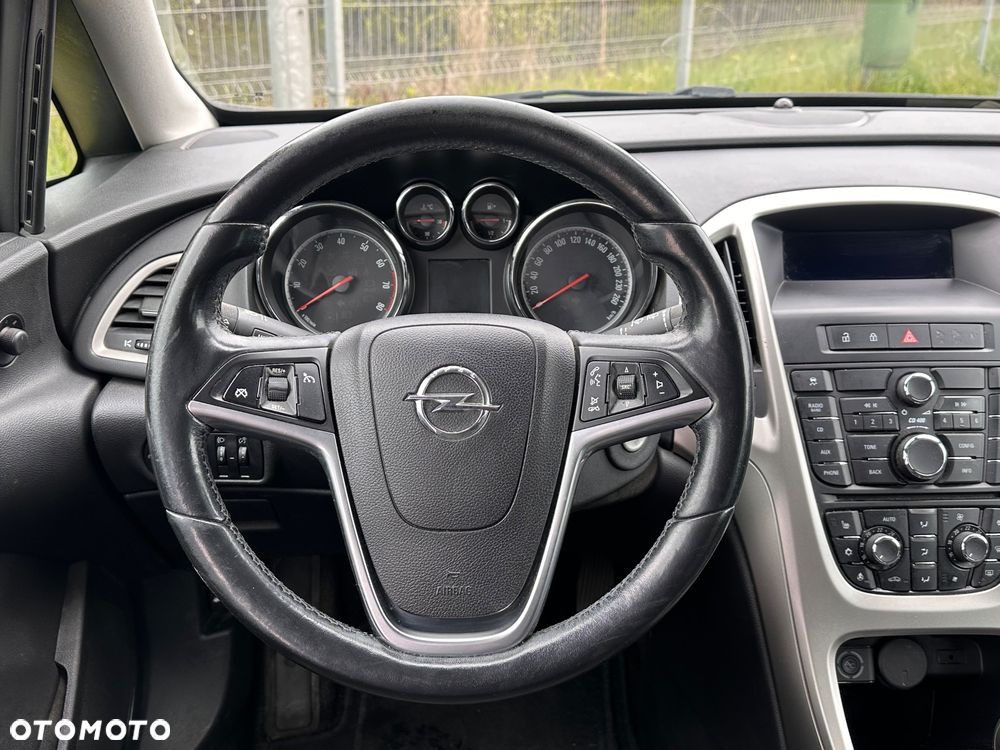 Opel Astra 1.4 Turbo Design Edition - 19