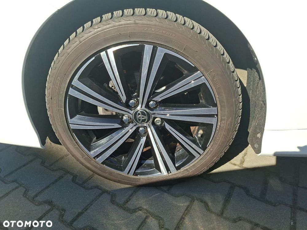 Toyota Corolla 1.8 Hybrid Comfort - 19