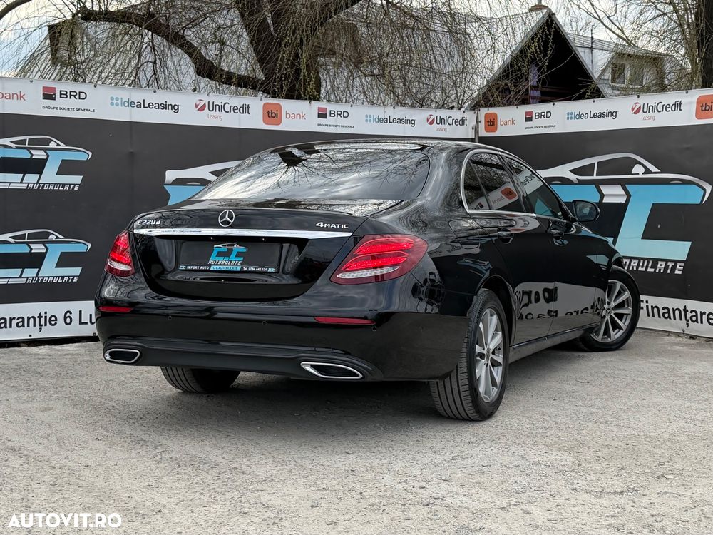 Mercedes-Benz E 220 d 4Matic 9G-TRONIC Avantgarde - 4