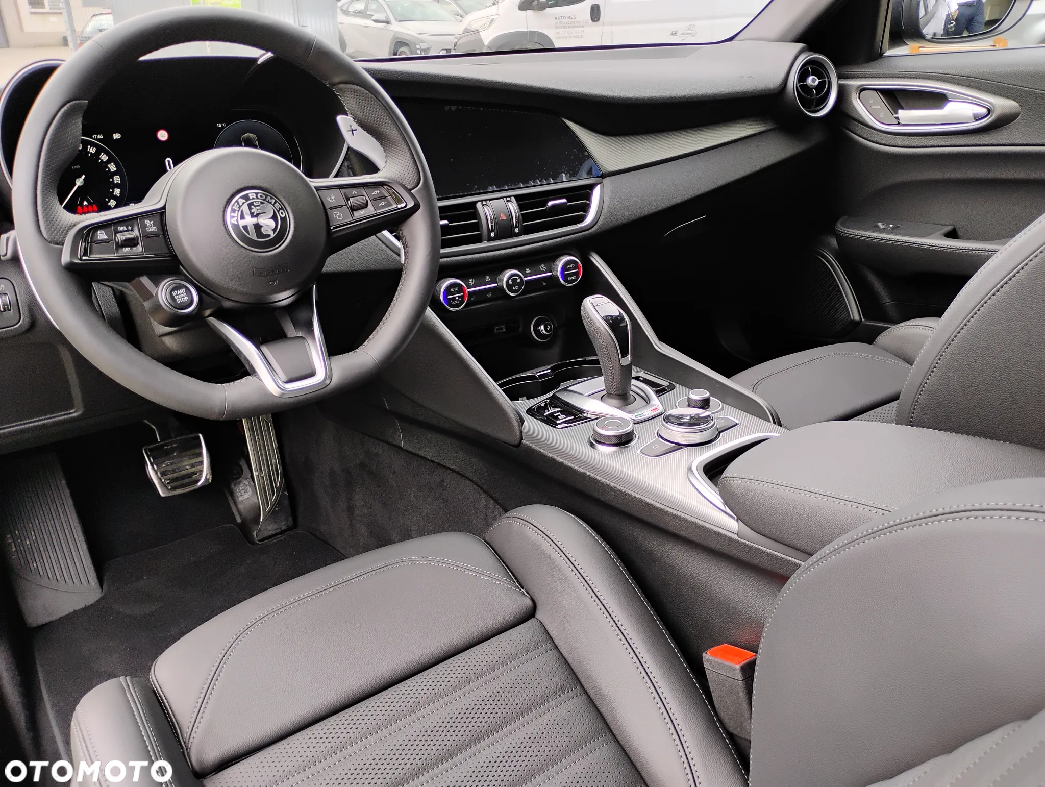 Alfa Romeo Giulia - 14