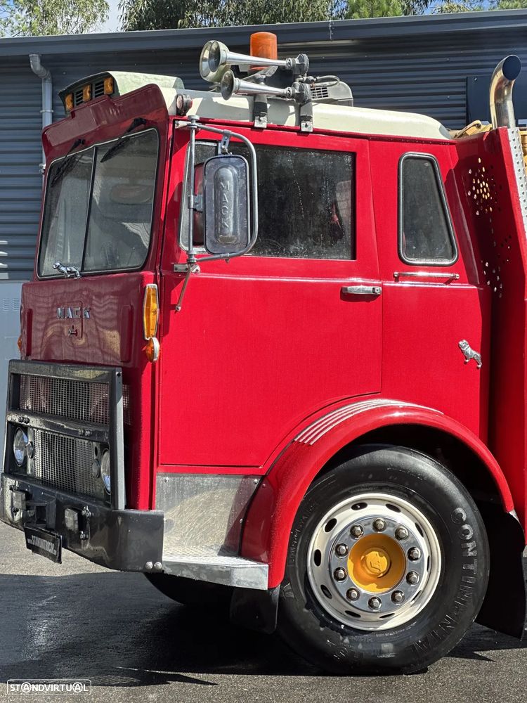 Mack MB400 PRONTO SOCORRO REBOQUE - 37