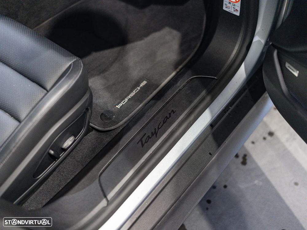 Porsche Taycan Sport Turismo bateria Performance Plus - 30
