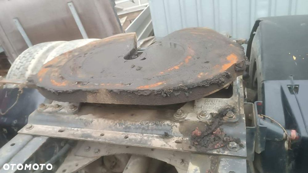 SIODŁO JOST  RENAULT TRUCKS PREMIUM 1996 - 2022 Route 300.16 219 kW [298 KM] 4x2 1996 JSK37C165 - 5