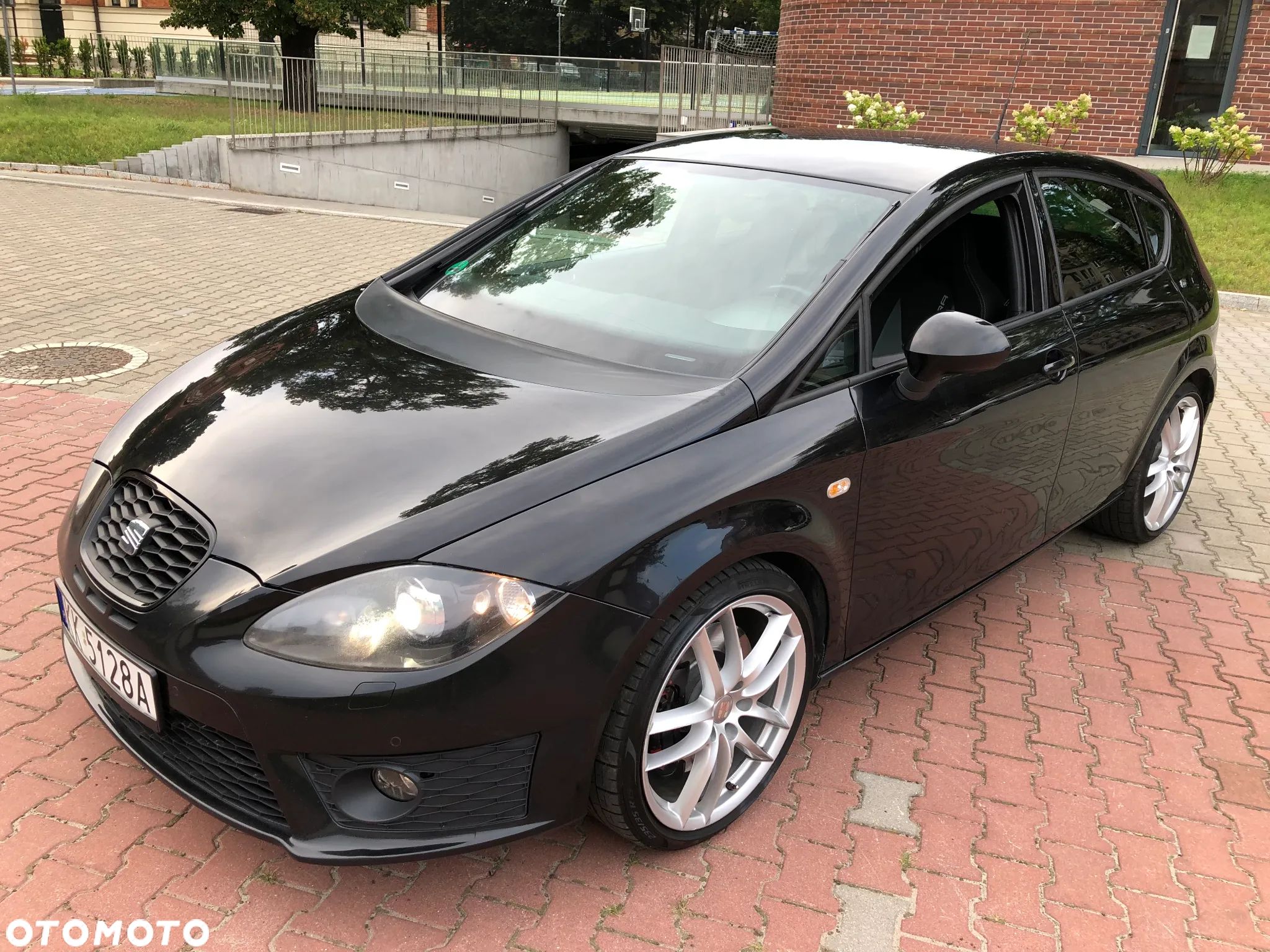 Seat Leon 2.0 T FSI Cupra R - 1