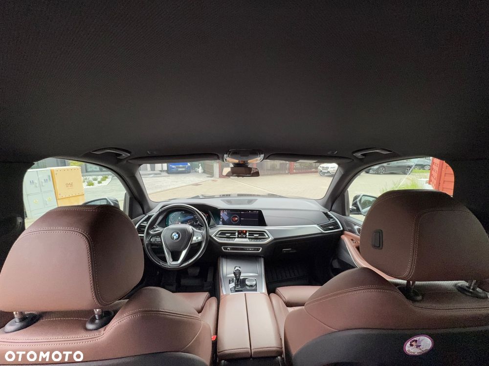 BMW X5 xDrive30d - 33