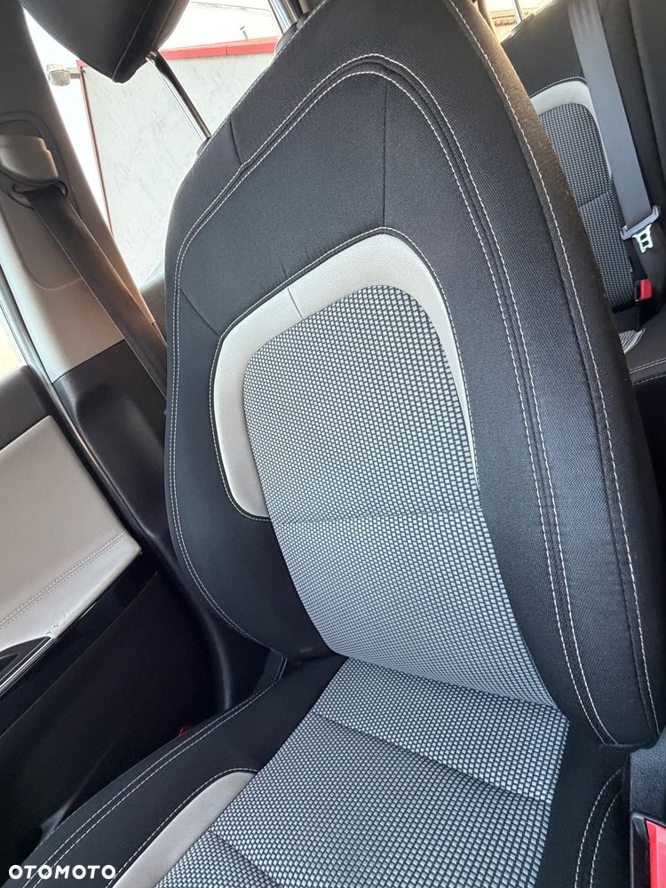 Kia Ceed 1.6 GDI Platinum Edition - 29