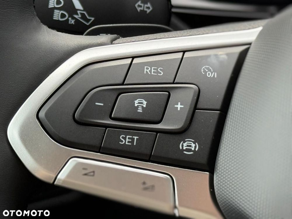 Volkswagen Touran 1.5 TSI EVO Highline DSG - 26