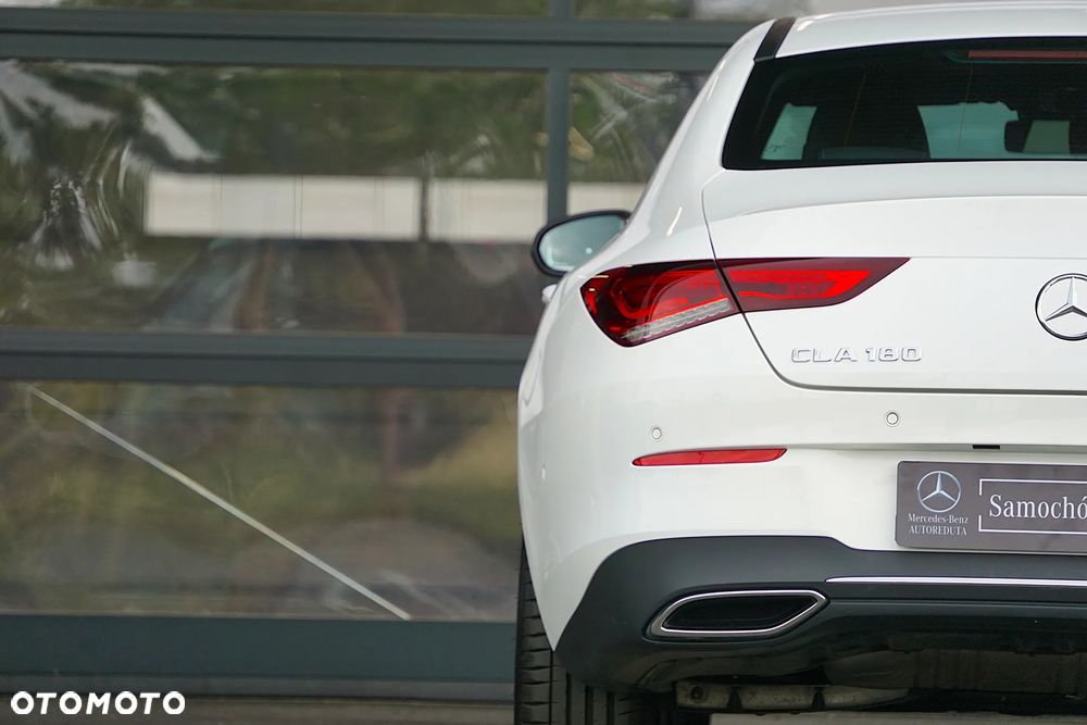 Mercedes-Benz CLA 180 Progressive 7G-DCT - 23