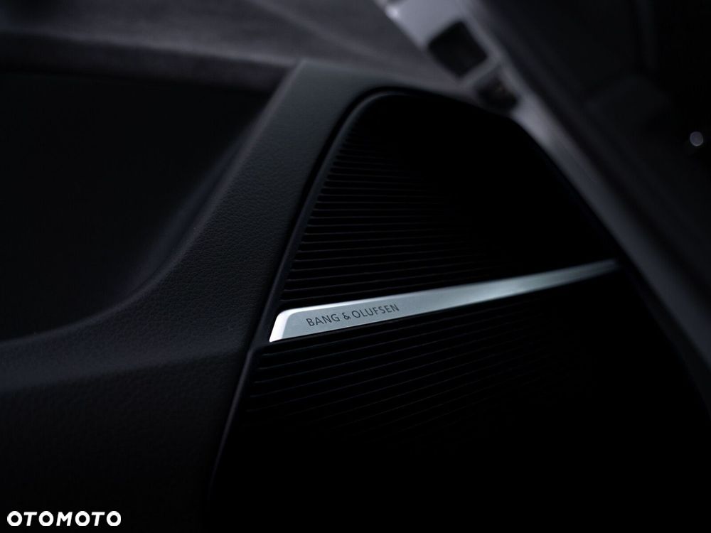 Audi RS Q8 TFSI Quattro Tiptronic - 22
