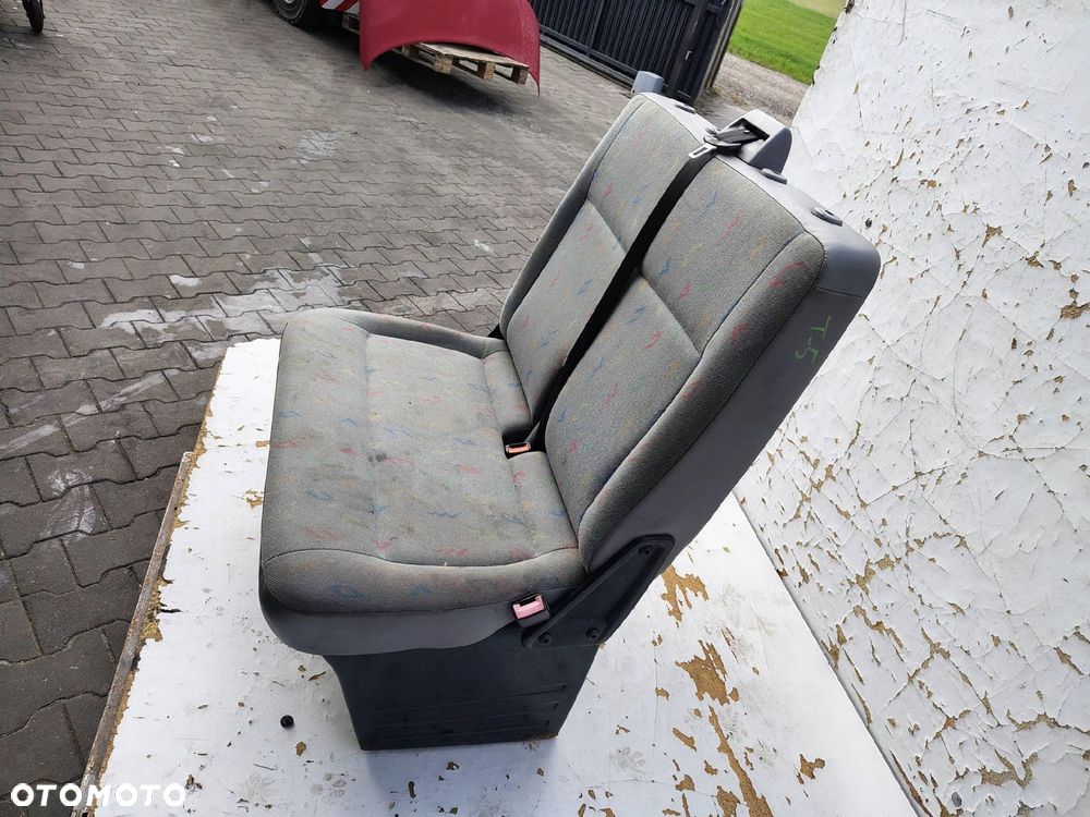 FOTEL KANAPA PASAŻERA PRAWY PRZÓD VOLKSWAGEN T5 - 5