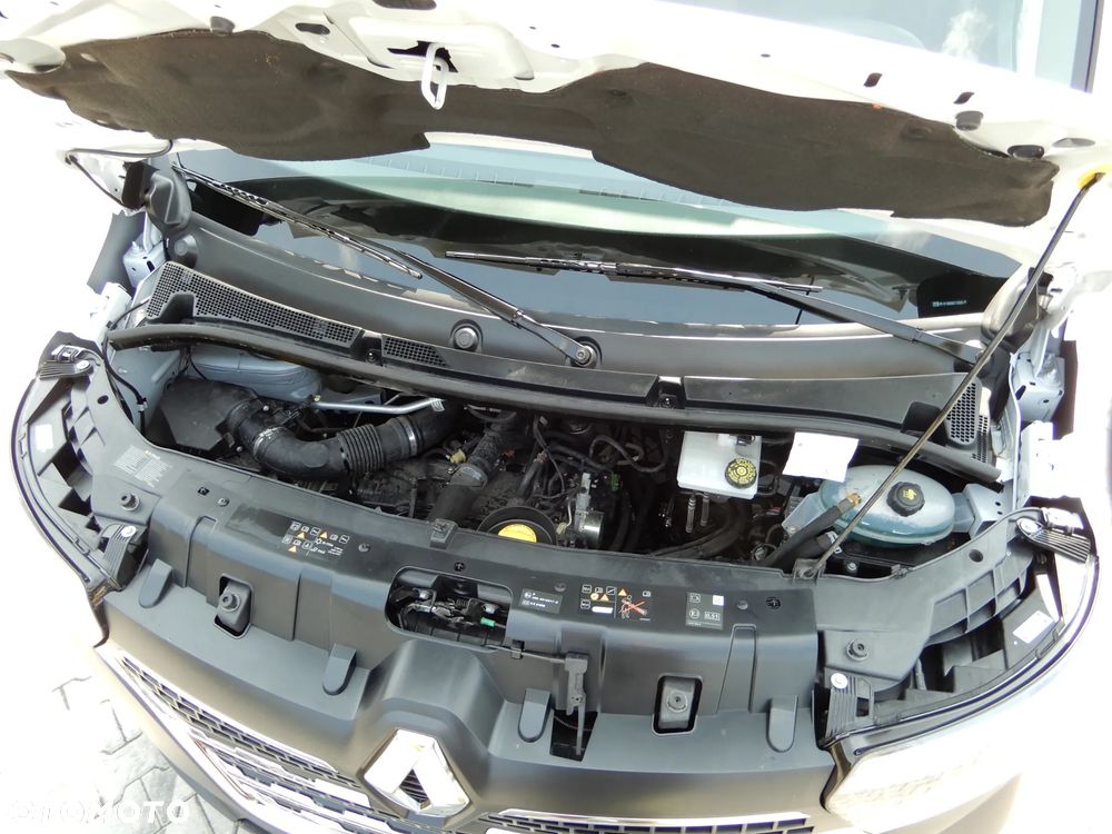 Renault Master 2.3 dCi 163 Km Chłodnia -20*C +30*C Funkcja Grzania Zasilanie V230 Izoterma 4.20 Cm 8 E.Palet Kabina Sypialniana WEBASTO Zawieszenie WZMACNIANE GWARANCJA FABRYCZNA - 11