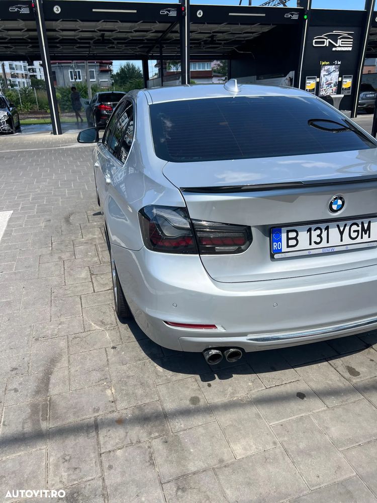 BMW Seria 3 320d Aut. Luxury Line - 16