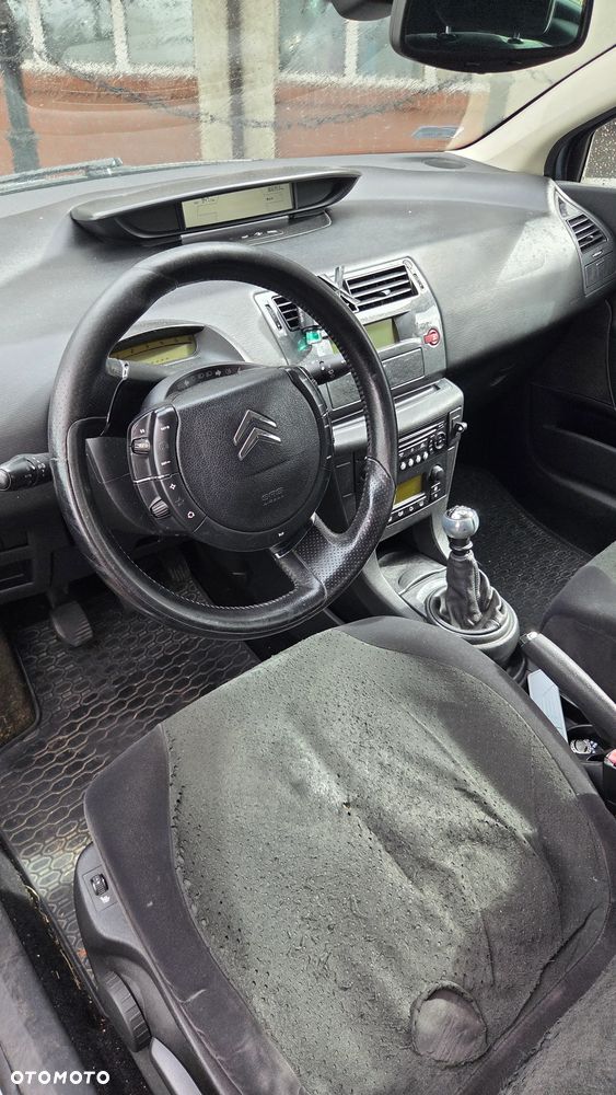 Citroën C4 2.0 HDi Exclusive - 2