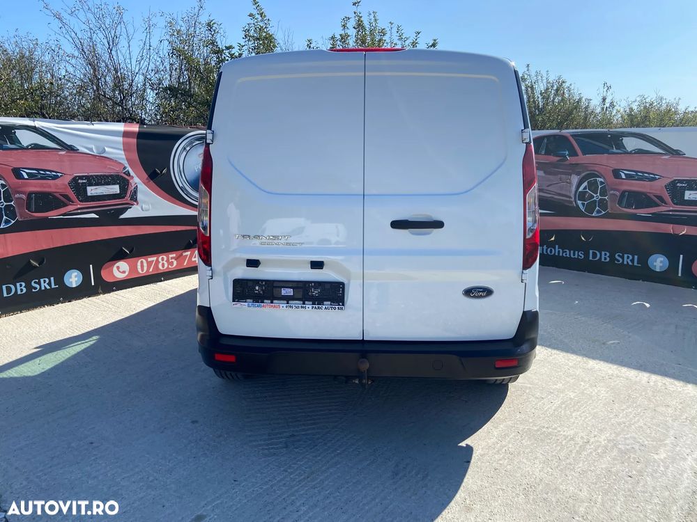 Ford Transit Connect - 16