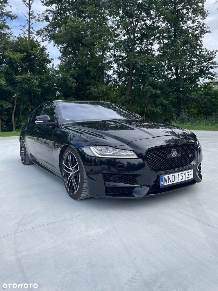 Jaguar XF 25t R-Sport - 3
