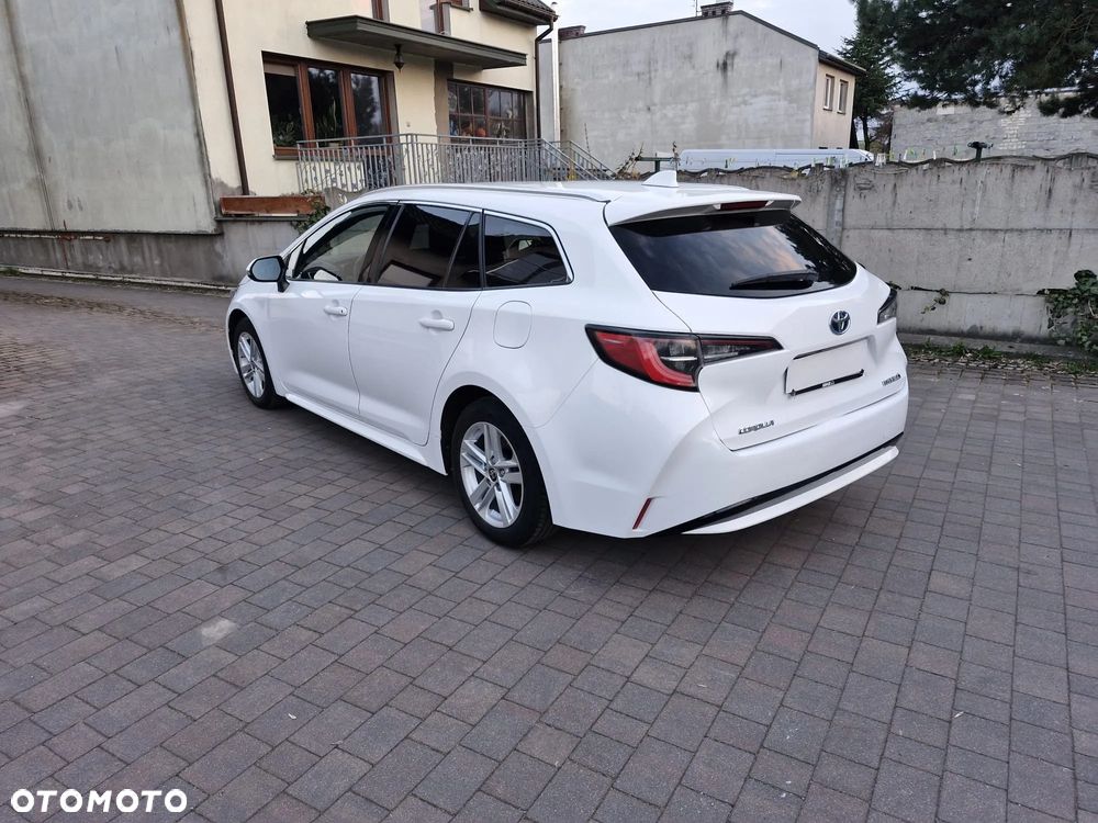 Toyota Corolla 1.8 Hybrid Comfort - 3