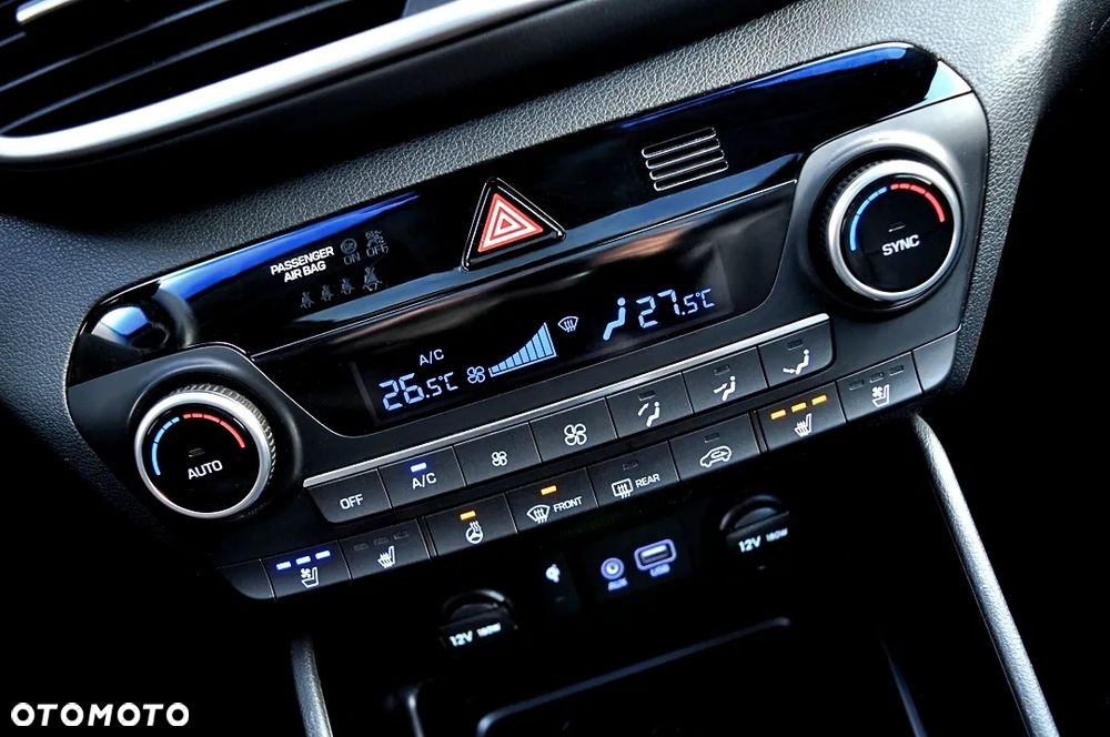 Hyundai Tucson 2.0 CRDI 2WD Style - 29