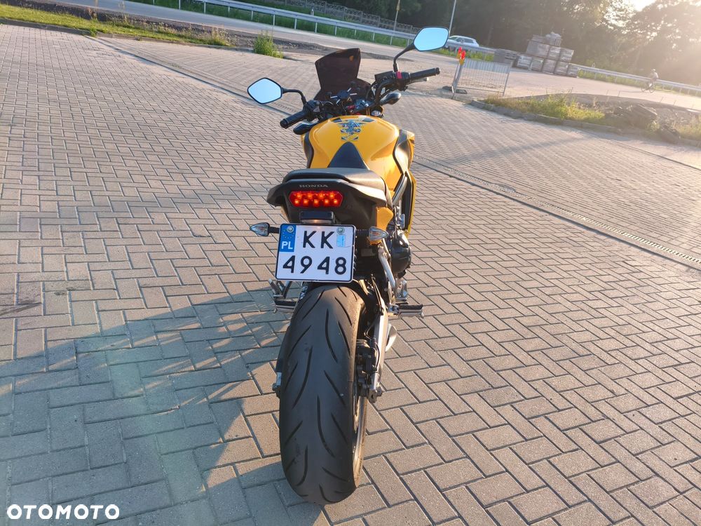 Honda CB - 2