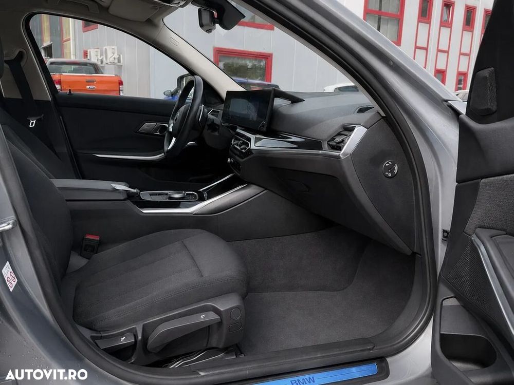 BMW Seria 3 320d AT MHEV - 10