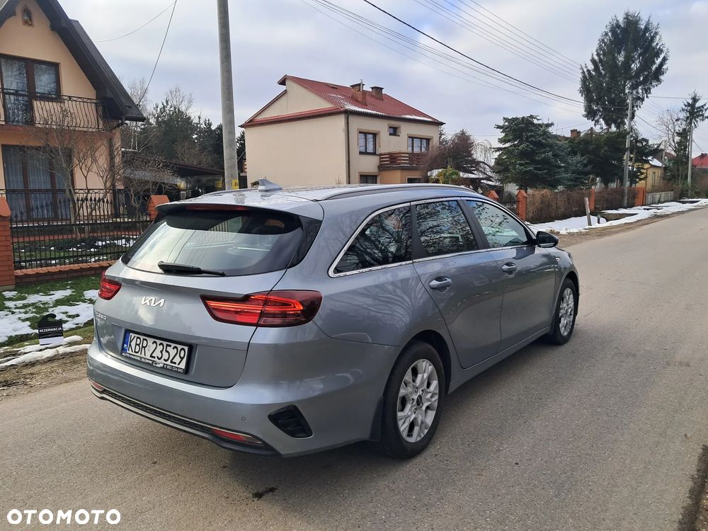 Kia Ceed 1.5 T-GDI M - 8