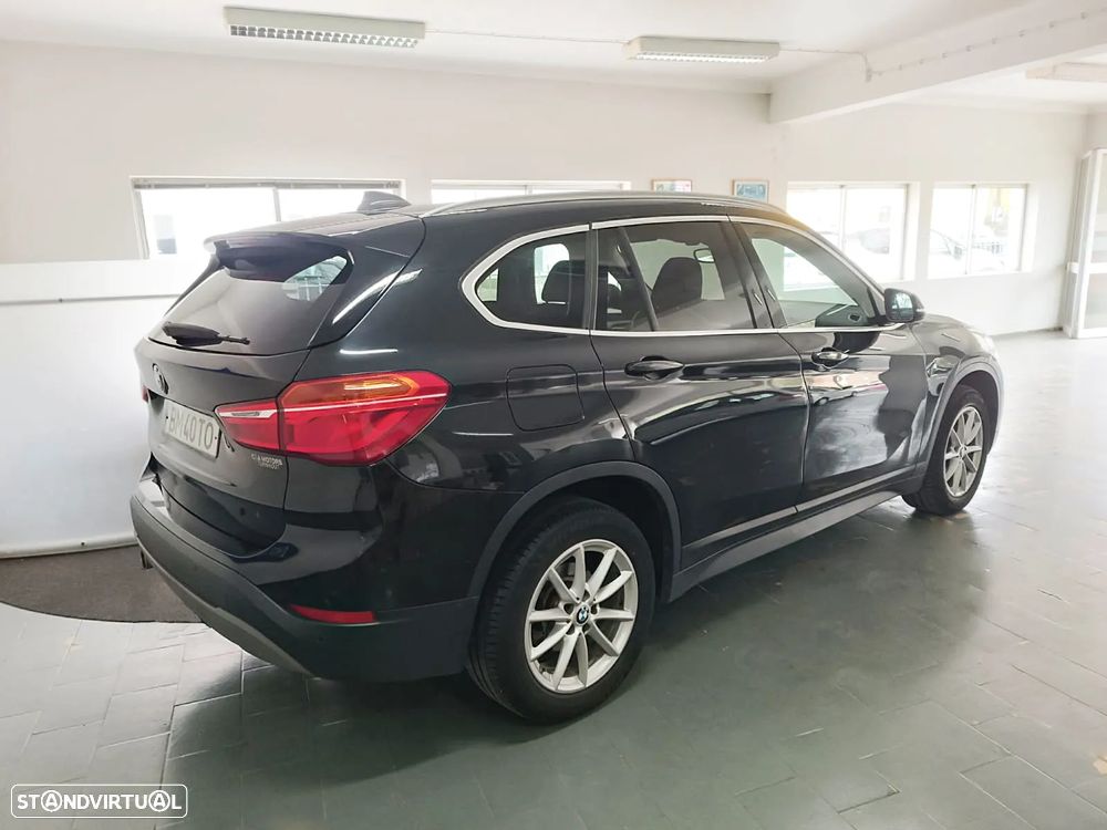 BMW X1 16 d sDrive Line Sport Auto - 7