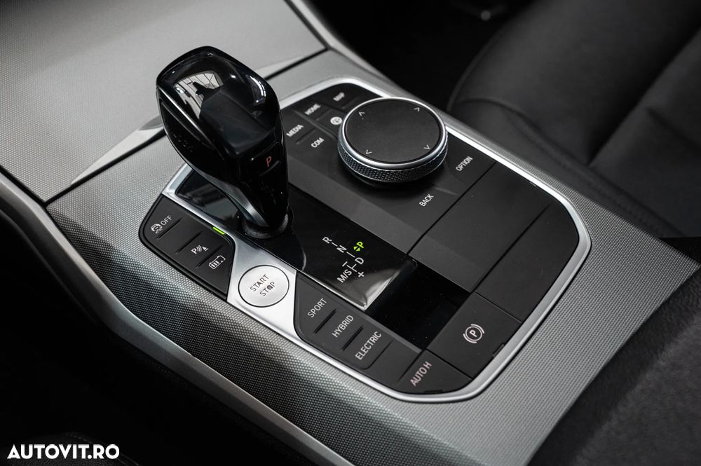 BMW Seria 3 330e AT PHEV - 15