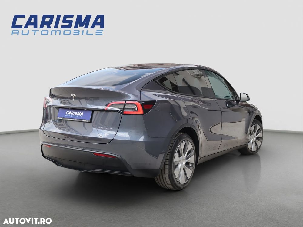 Tesla Model Y Long Range Dual Motor AWD - 7