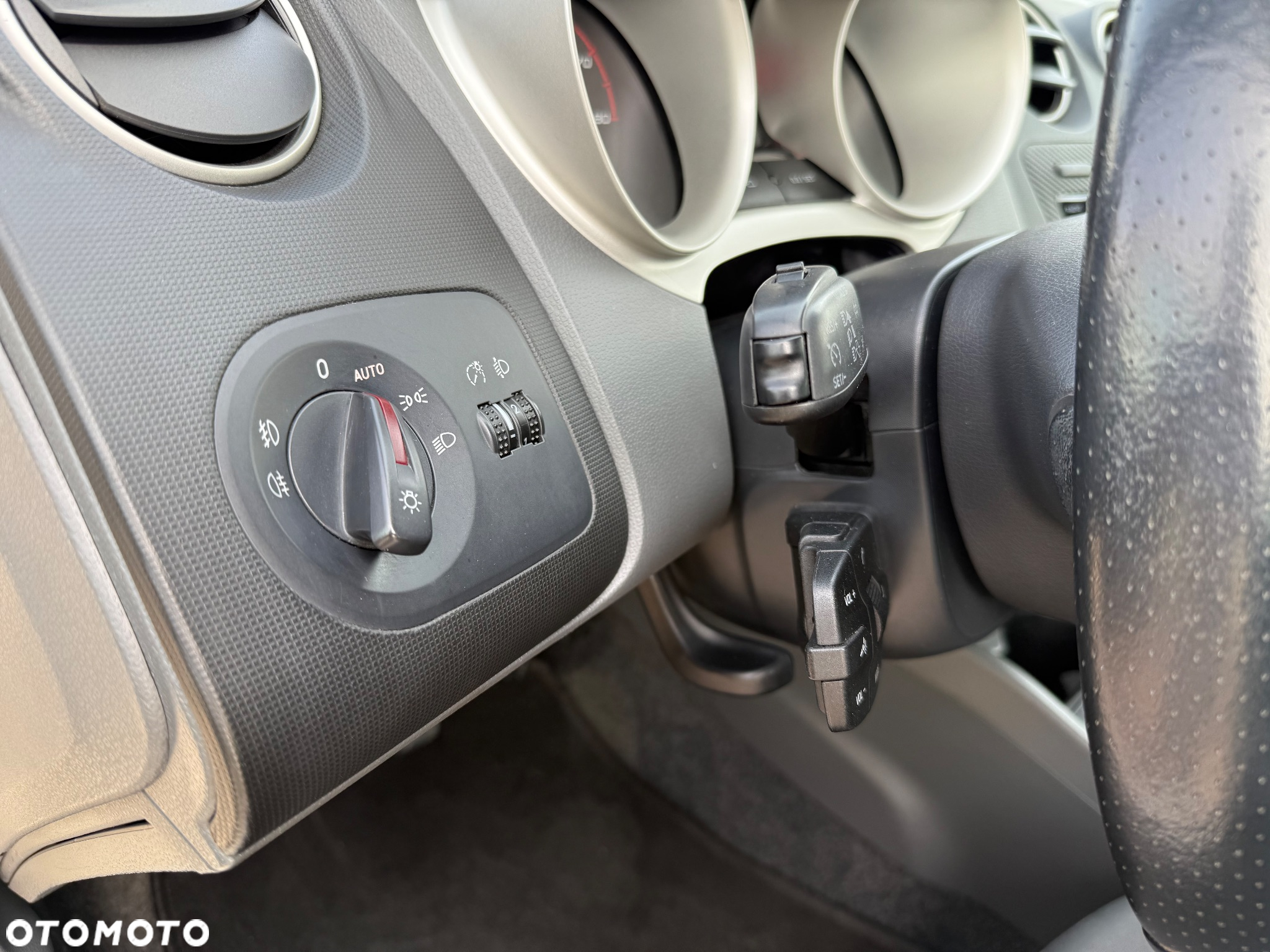 Seat Ibiza 1.4 16V Sport - 17