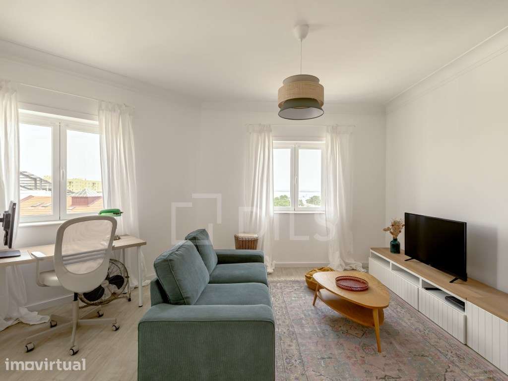 Apartamento T2 mobilado, equipado e renovado, na Penha de França - Grande imagem: 3/20