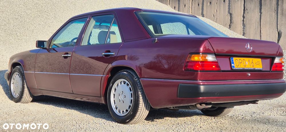 Mercedes-Benz W124 (1984-1993) - 15